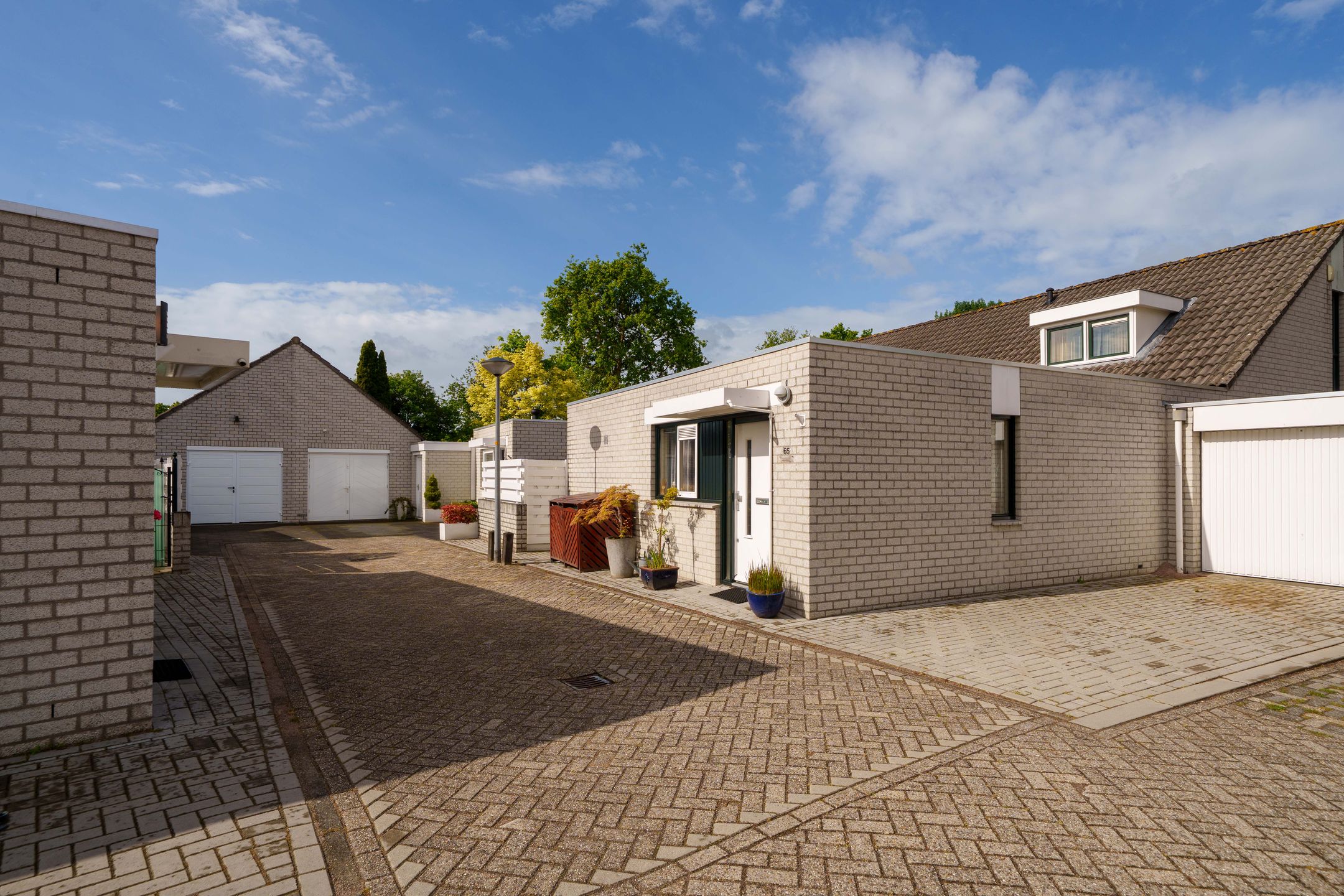 Foto 42 van Madernastraat 67