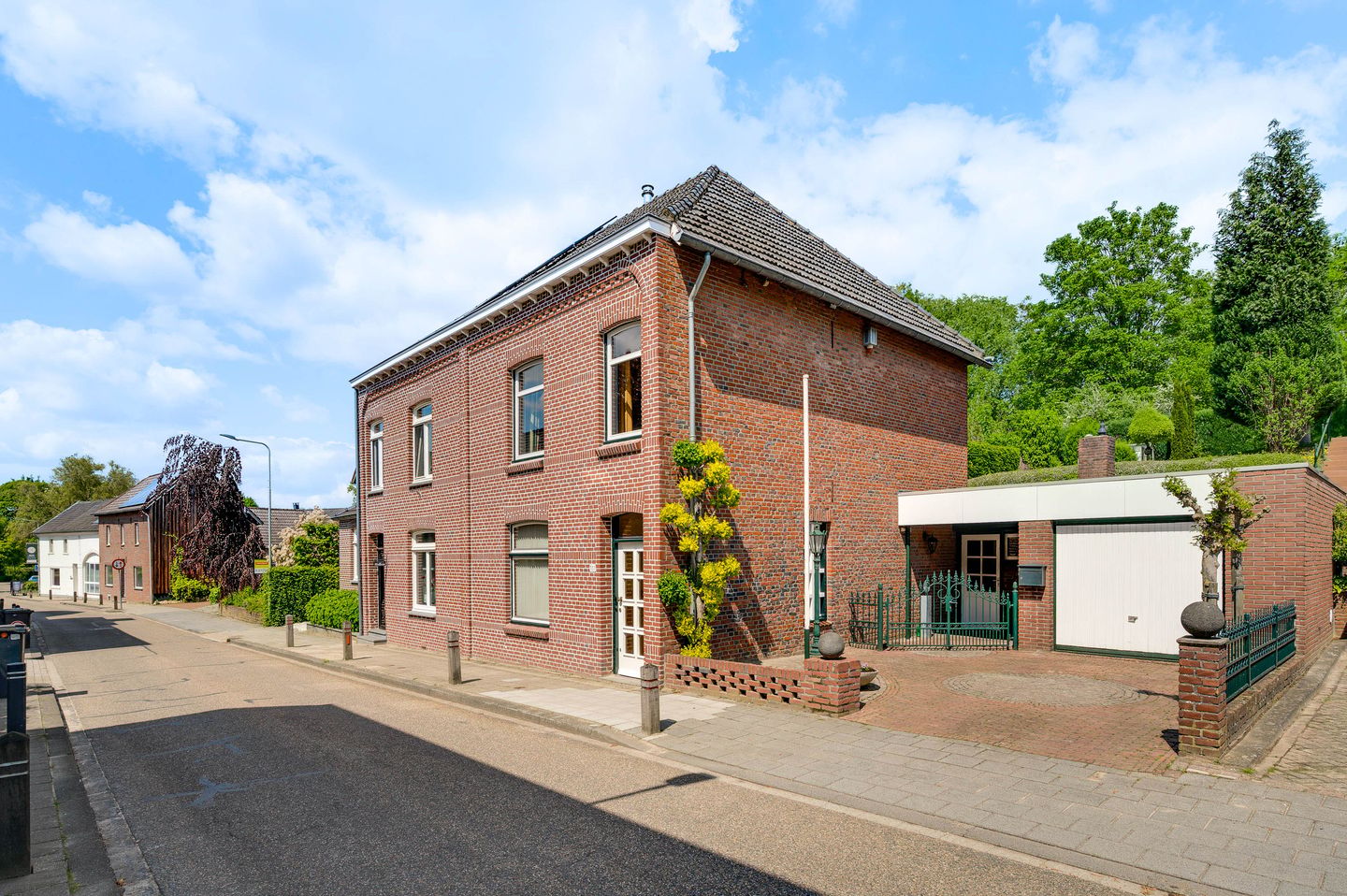 Photo 25 of Dorpsstraat 107