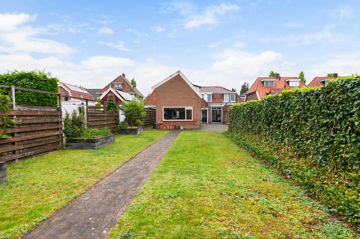 Photo 2 of Schoolstraat 97
