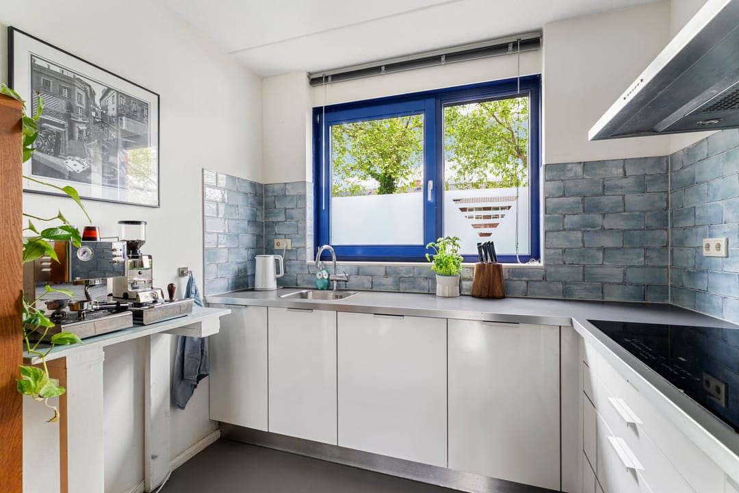 Photo 16 of Stadhoudersstraat 102