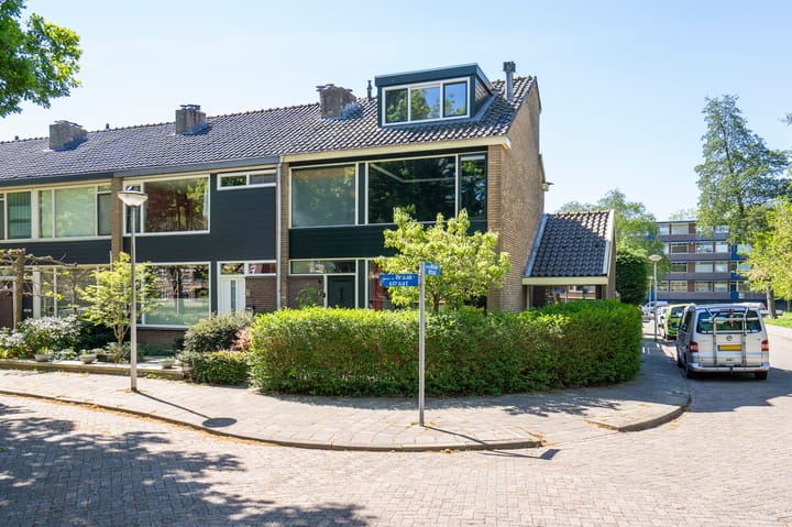 Menno ter Braakstraat 2
