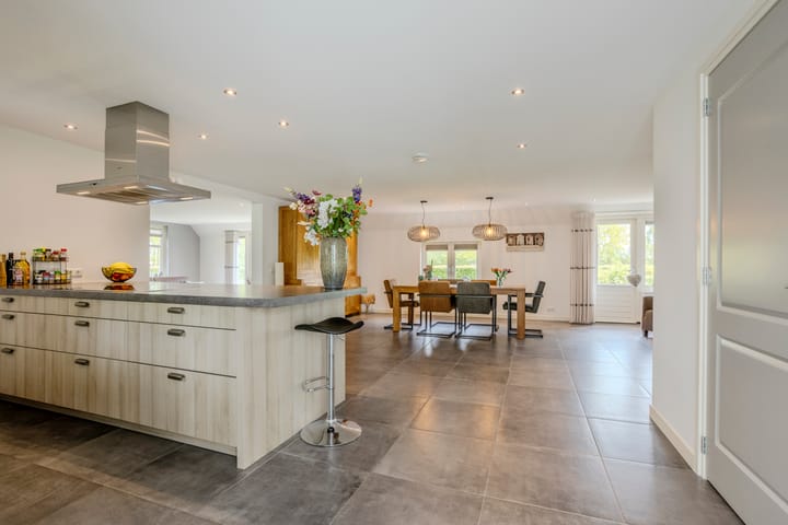 Vrijstaande woning te koop: Middeldijk 21, Dalfsen