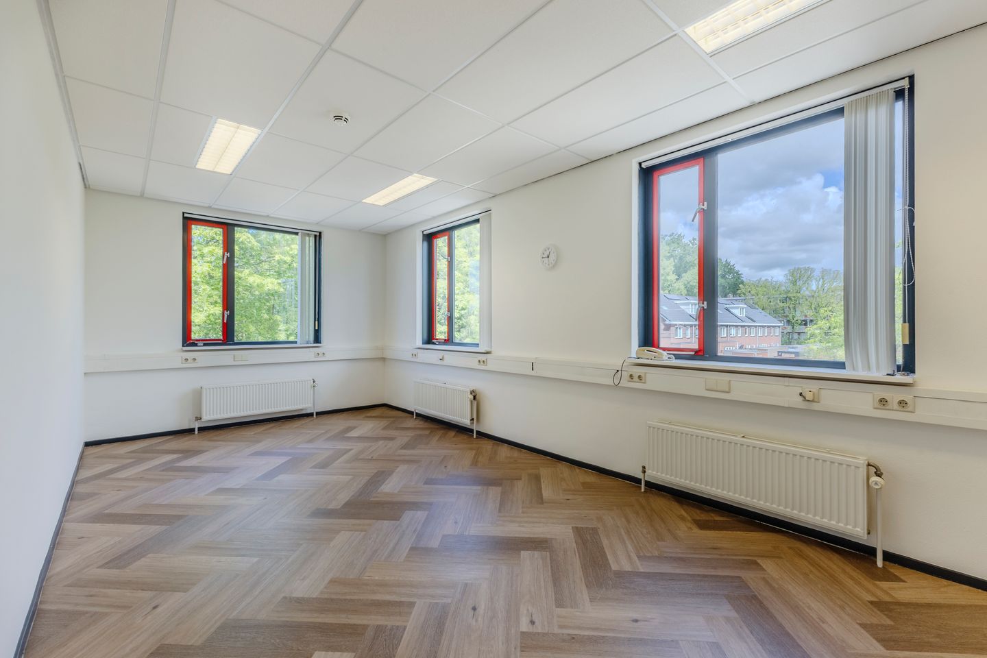 Bekijk foto 3 van Grote Hout- of Koningsweg 201