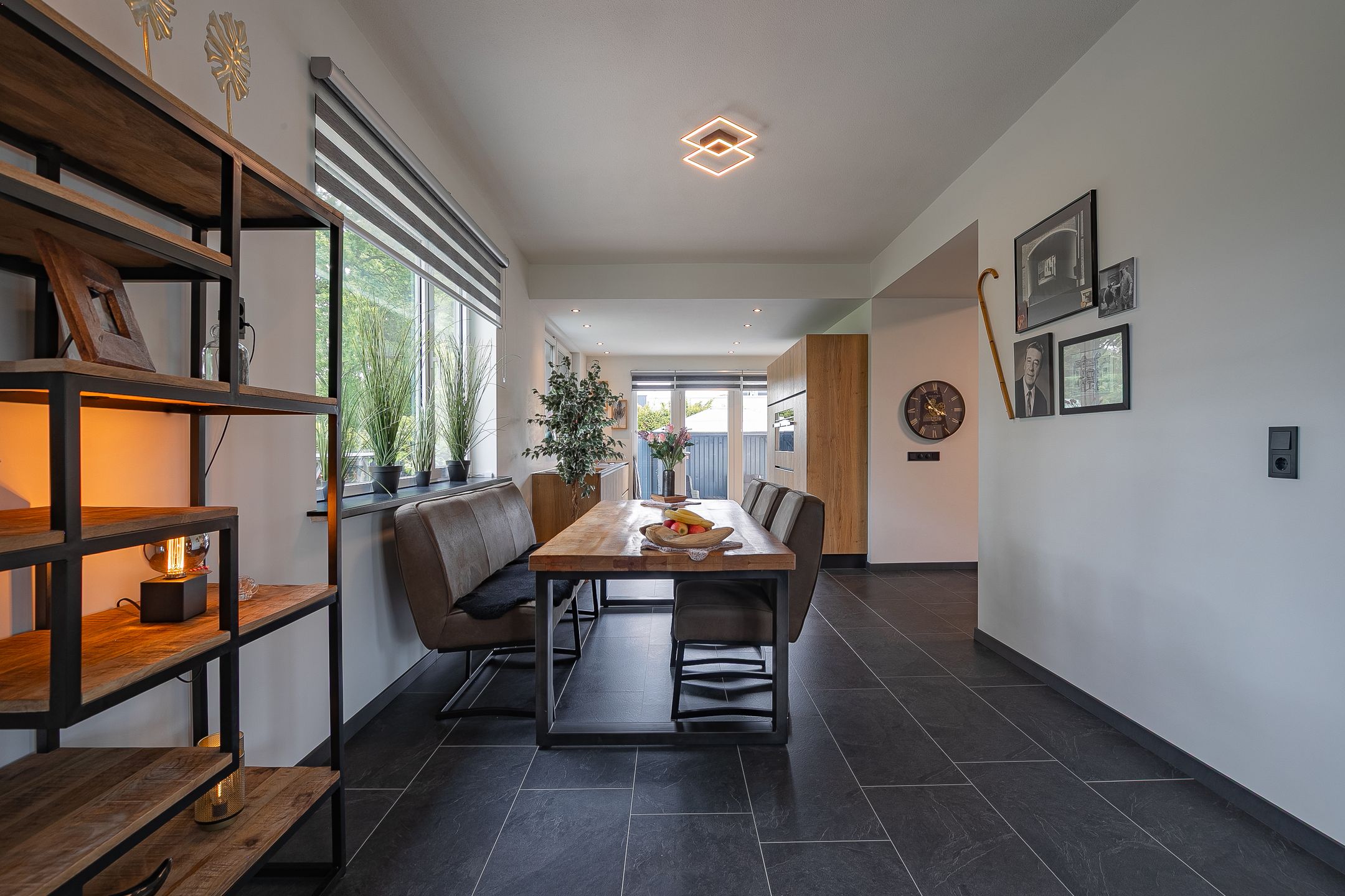 Photo 9 of Wijngaardstraat 1