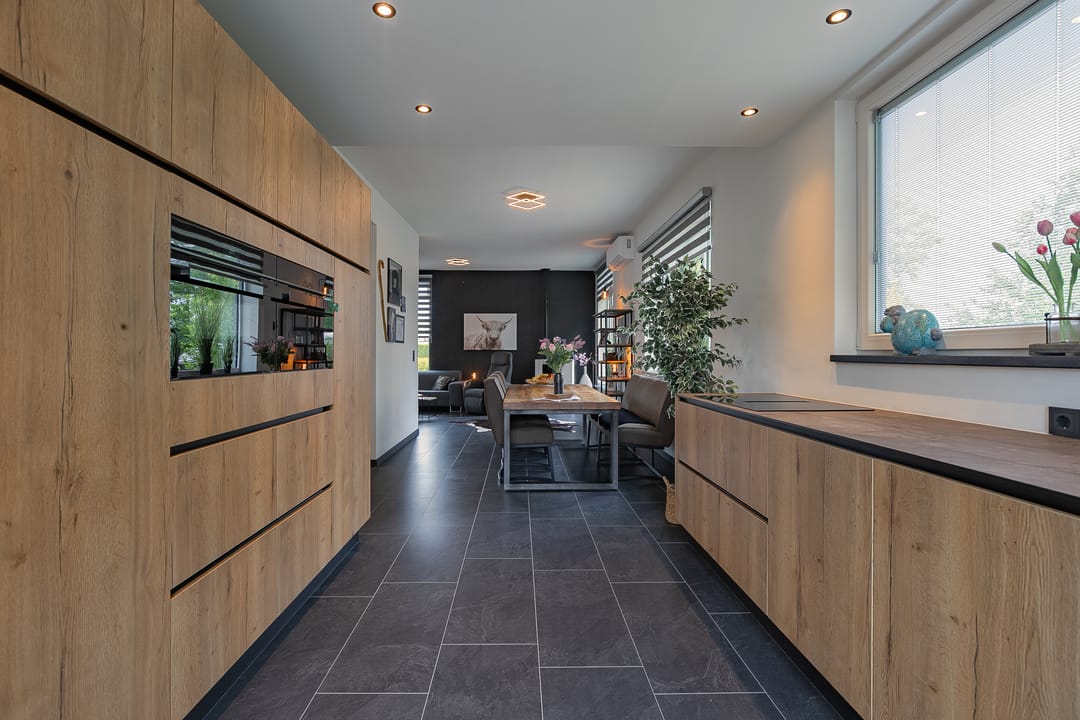 Photo 11 of Wijngaardstraat 1
