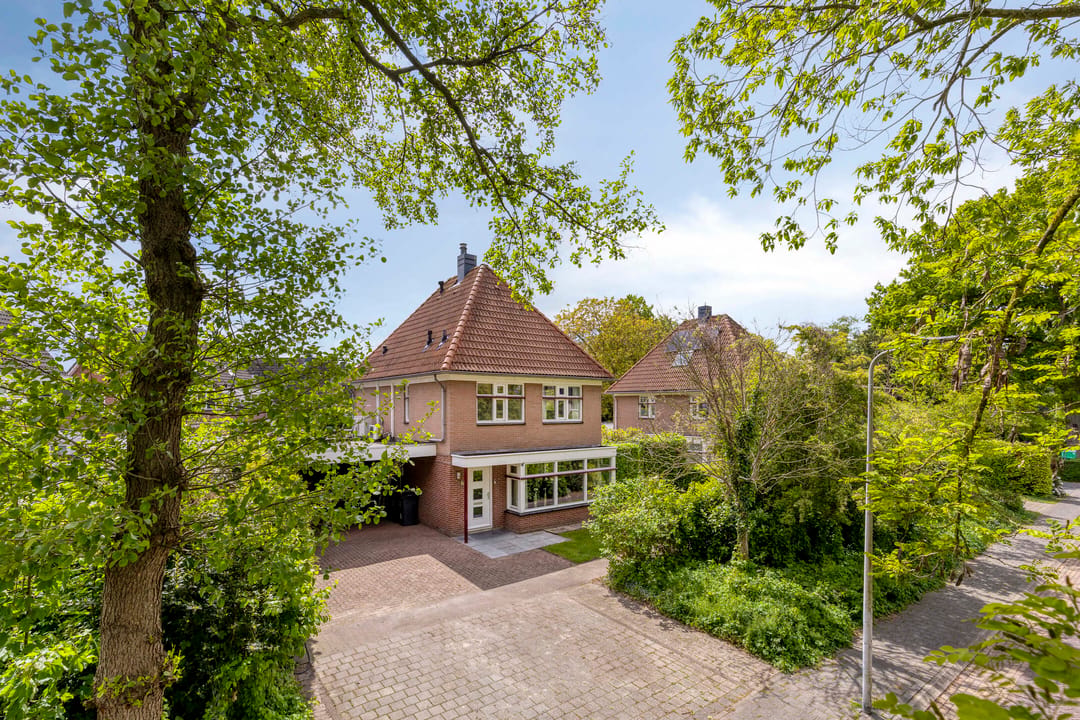 Foto 1 van Hof van Edenlaan 1