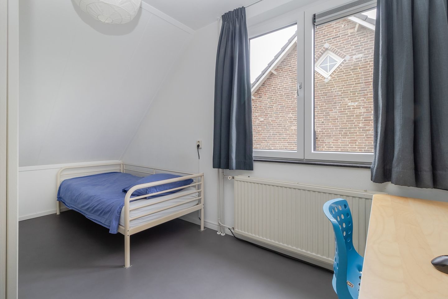 Photo 14 of Hussenbergstraat 10-A