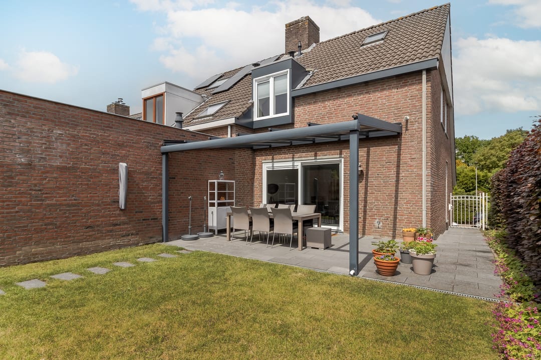 Photo 26 of Hussenbergstraat 10-A