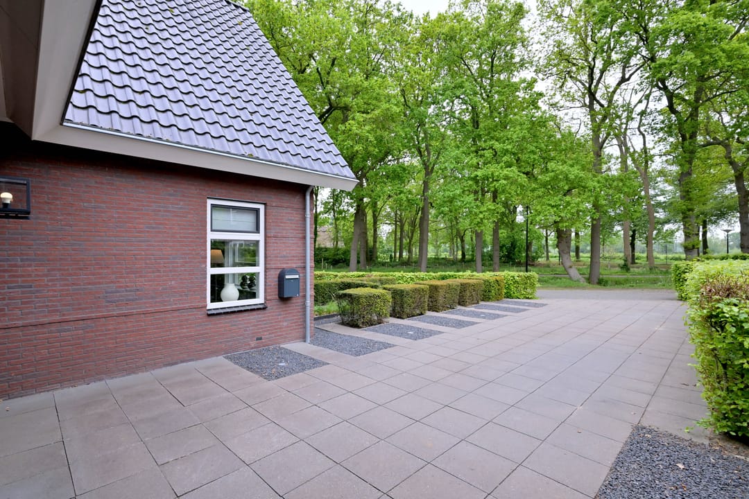 Photo 38 of Alex Roosdorpstraat 36