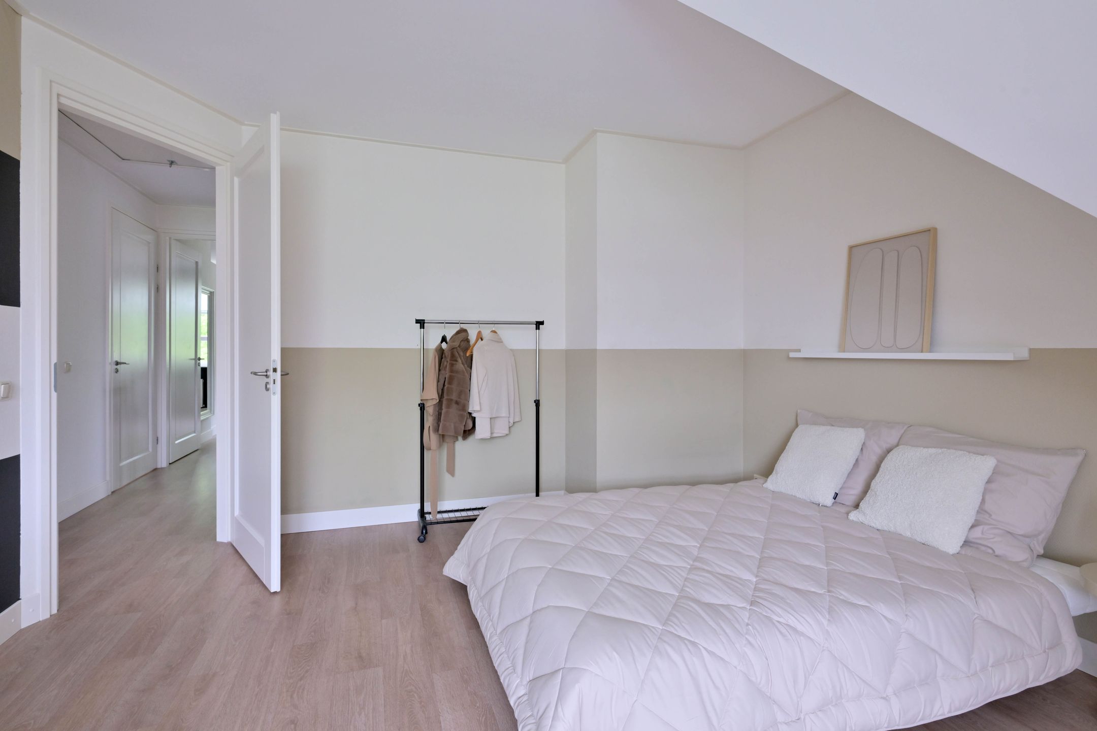 Photo 18 of Alex Roosdorpstraat 36