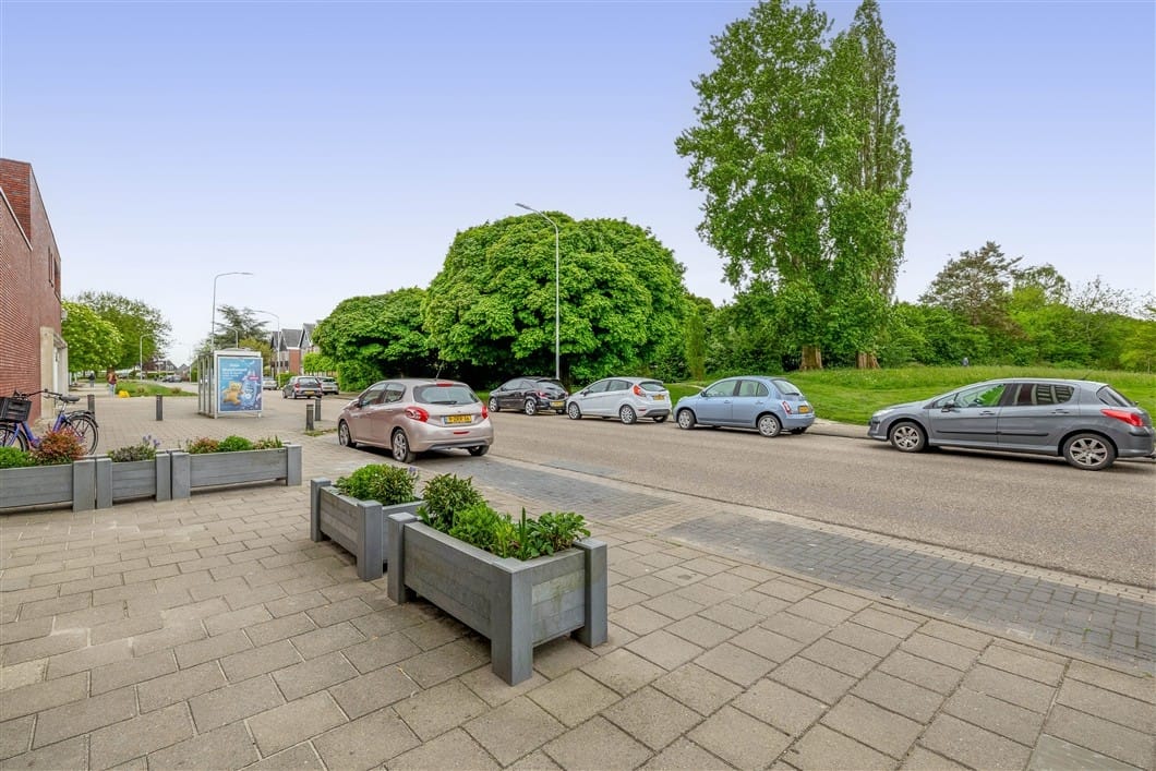 Photo 6 of van Limburg Stirumlaan 151