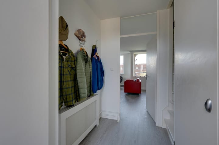 Foto 4 van Canadaplein 18
