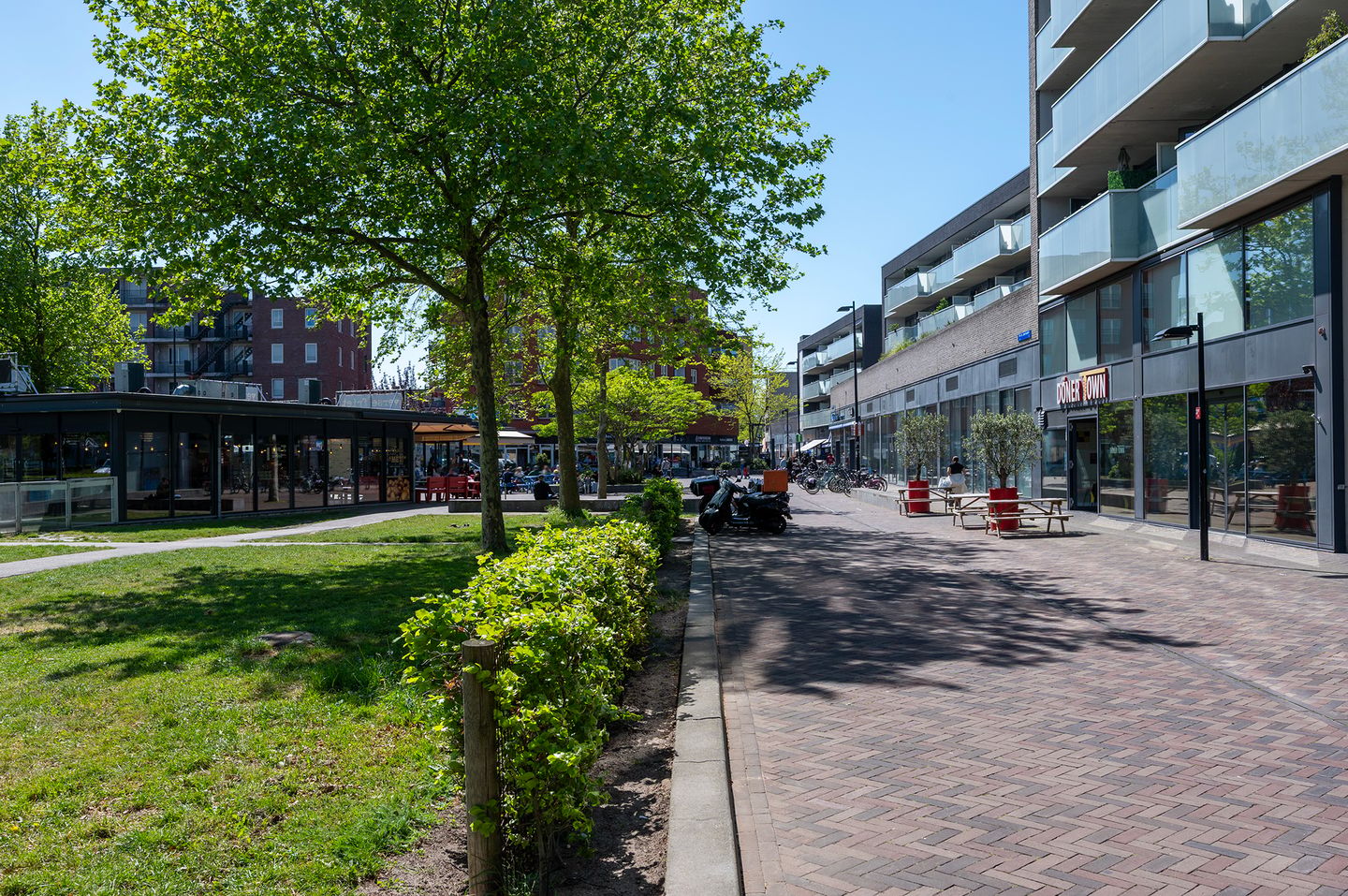 Photo 35 of Buenos Airesstraat 169