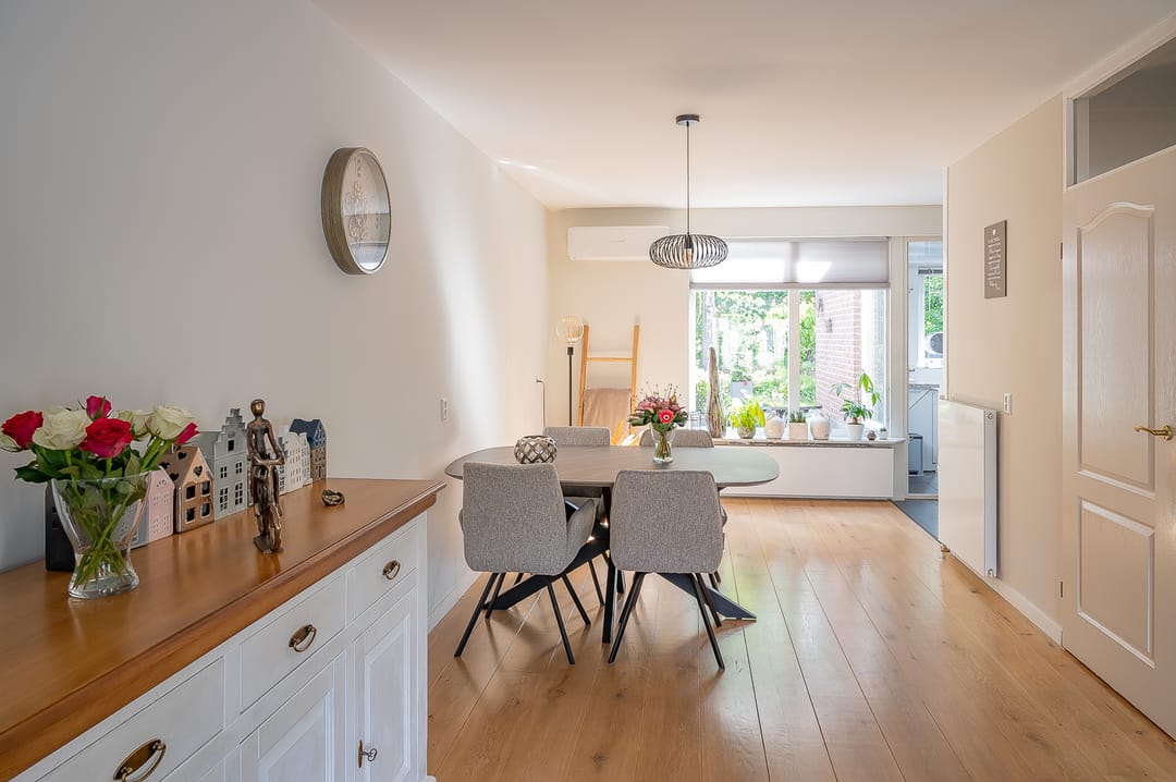 Modernized semi-detached family home with garage on forest edge in Zelhem — 13
