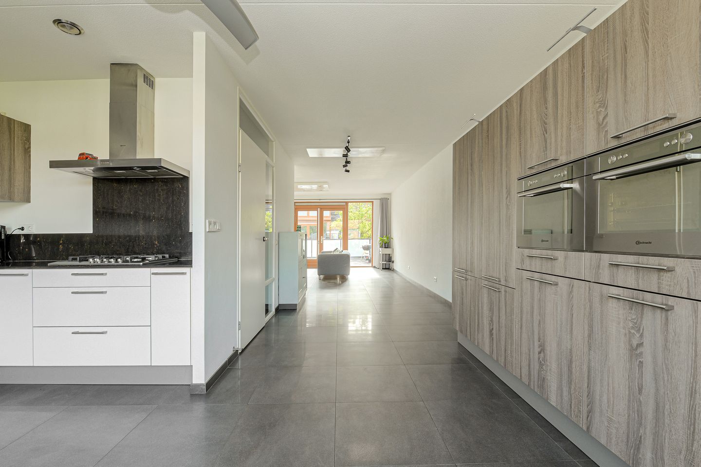 Photo 29 of Topaasstraat 49