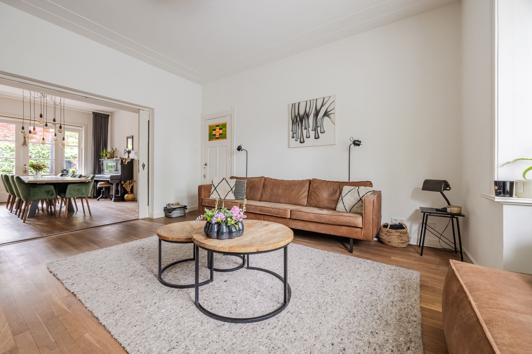 Authentic Architect-Designed Corner House in Desirable Tivoli Neighborhood — 12