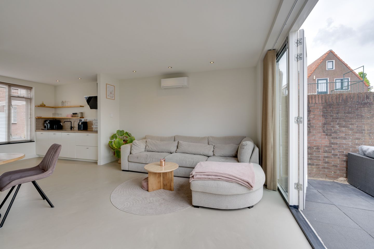 Photo 14 of St Lambertusstraat 6