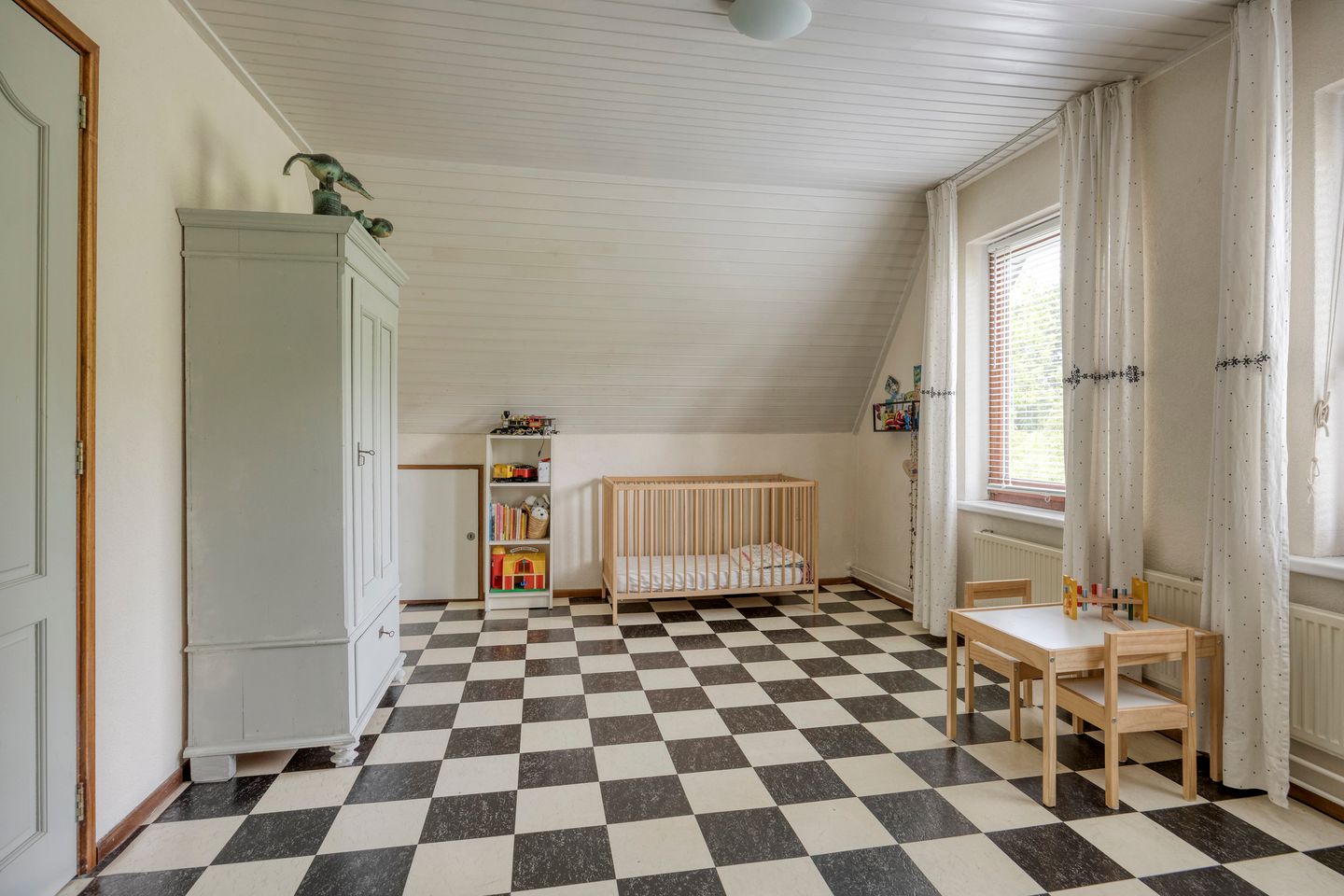 Foto 44 van Behrenslijn 15