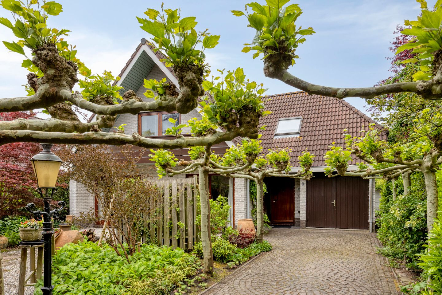 Photo 1 of Behrenslijn 15
