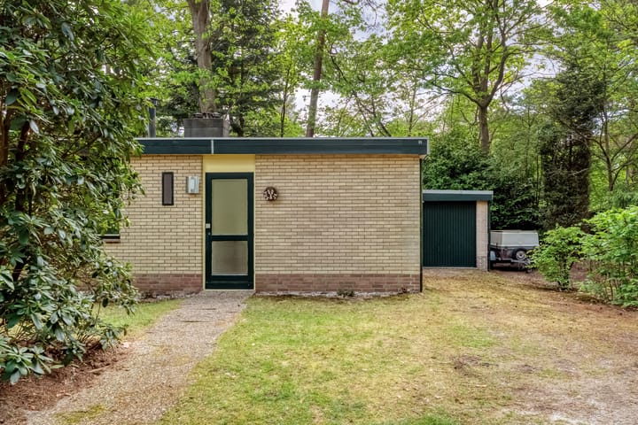 Photo 5 of Coevorderweg 17-012