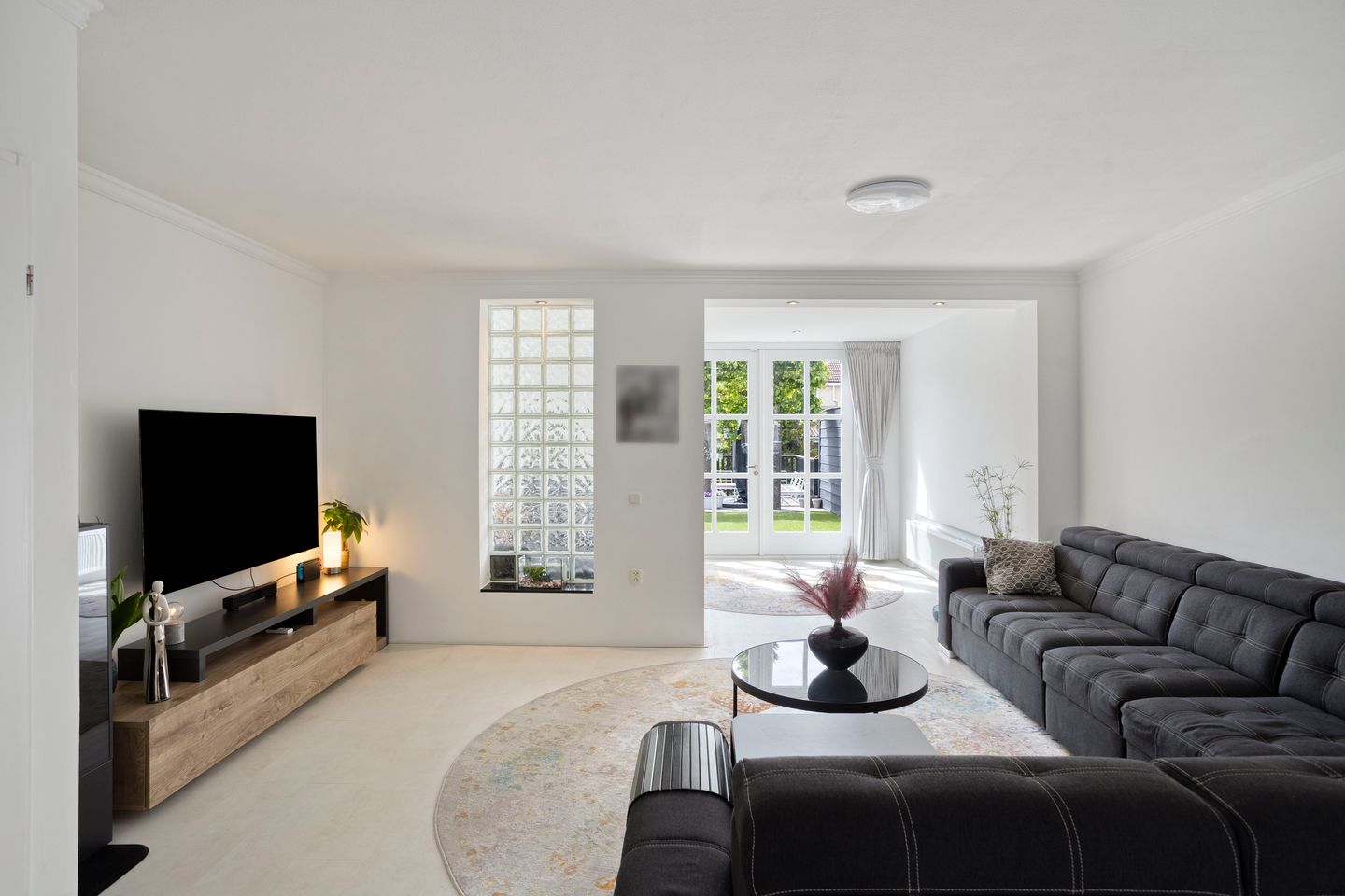 Photo 10 of Doesburgstraat 47