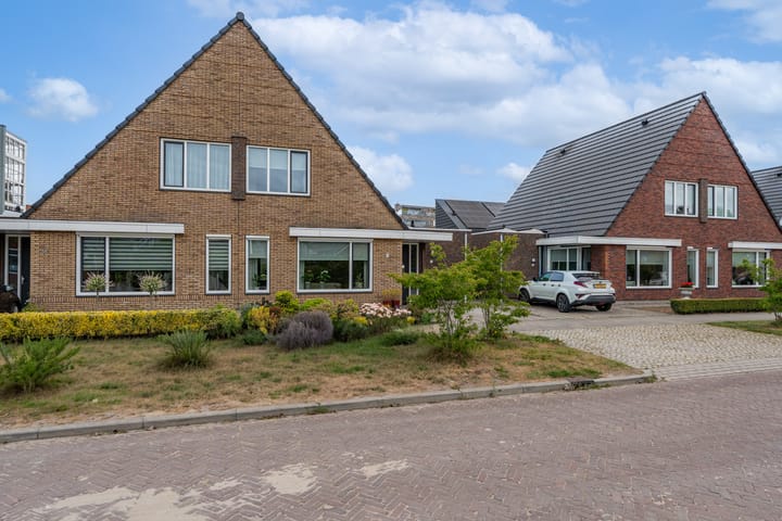 Photo 2 of Meineszstraat 37