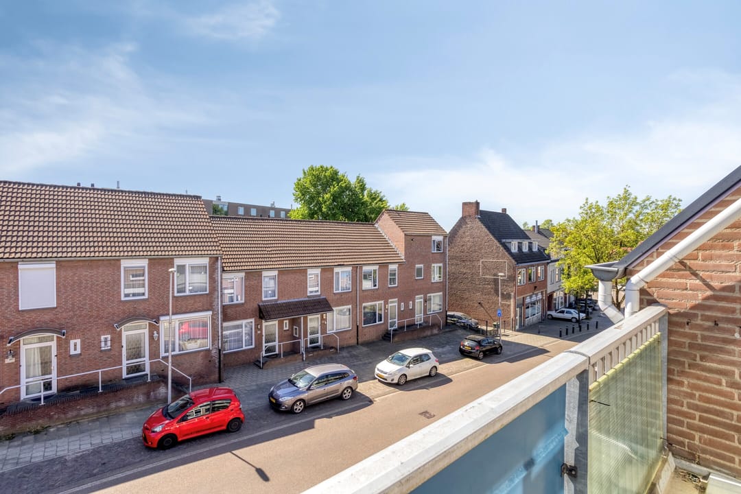 Foto 11 van Lokerstraat 11-B