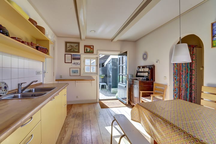 Vrijstaande woning te koop: Buren 24, Gaast