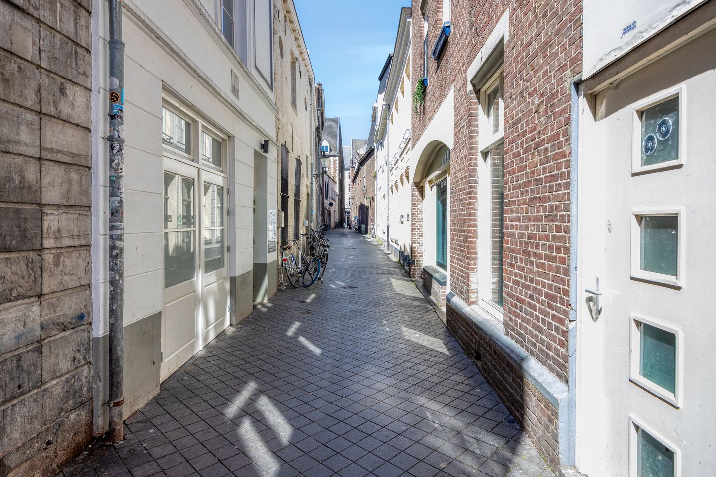 Foto 4 van Leliestraat 24-C02