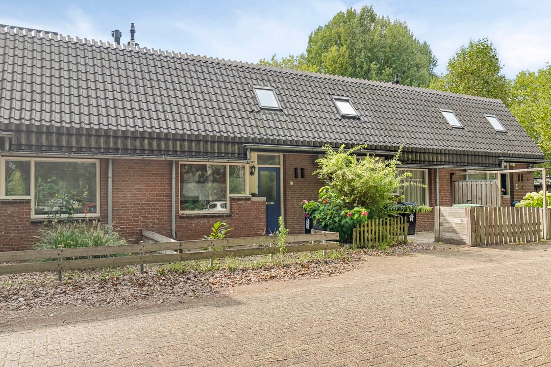 Foto 1 van Middenhof 3