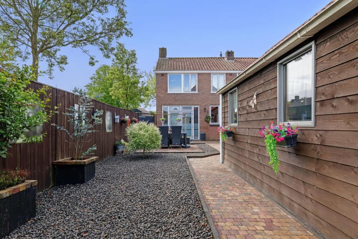 Foto 2 van Het Midden 2