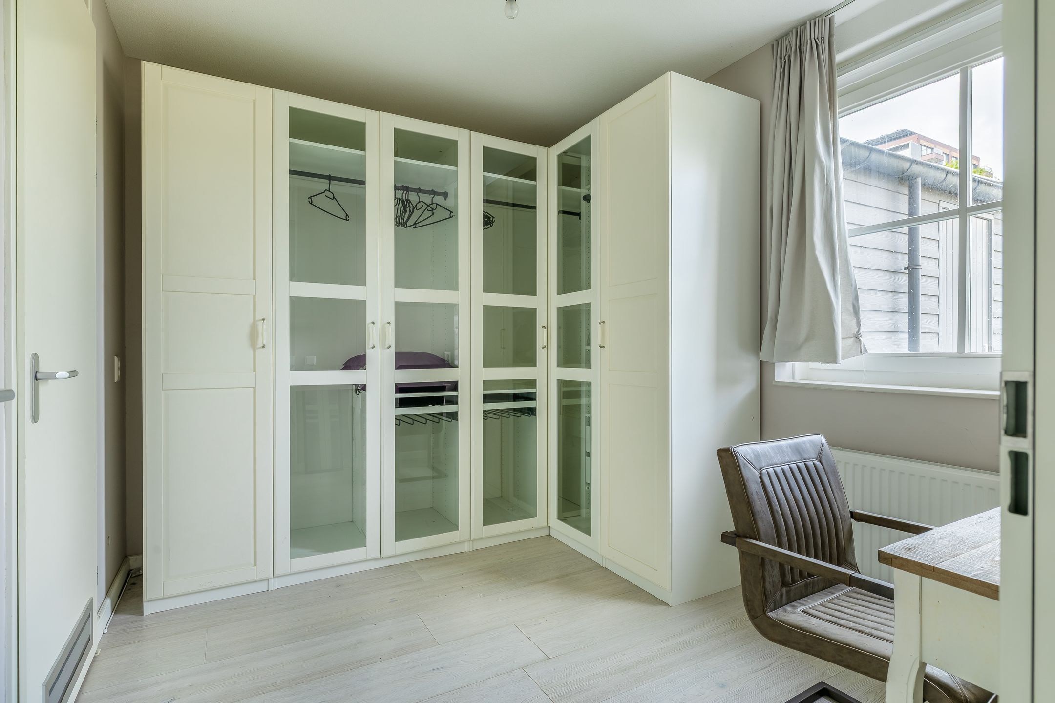 Photo 3 of Vurehout 158