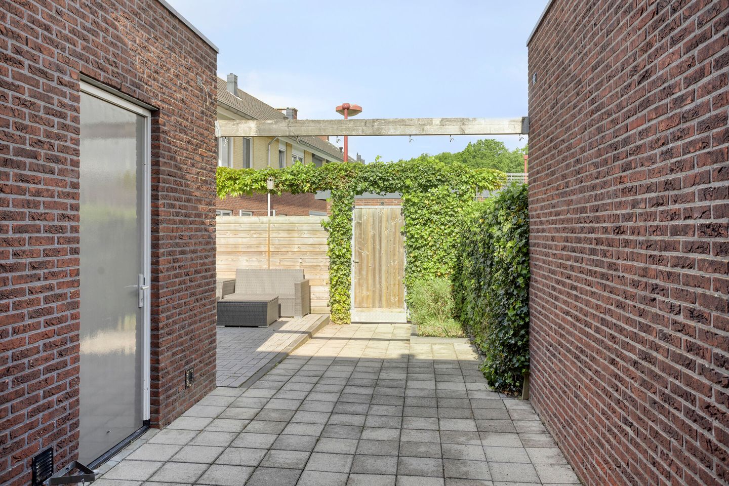 Photo 34 of Amerstraat 70