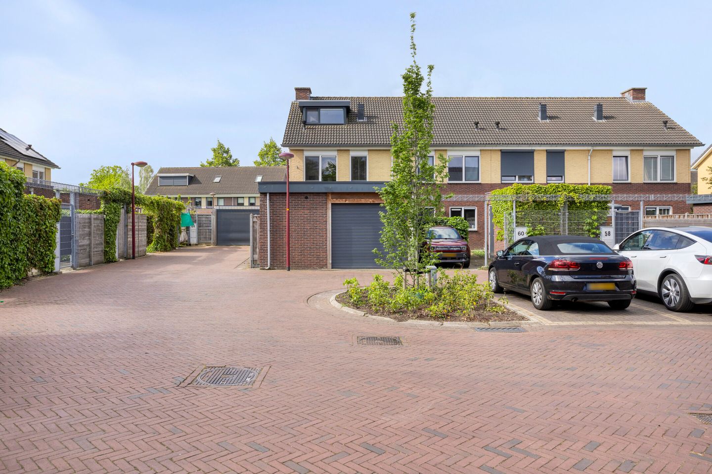 Photo 4 of Amerstraat 70