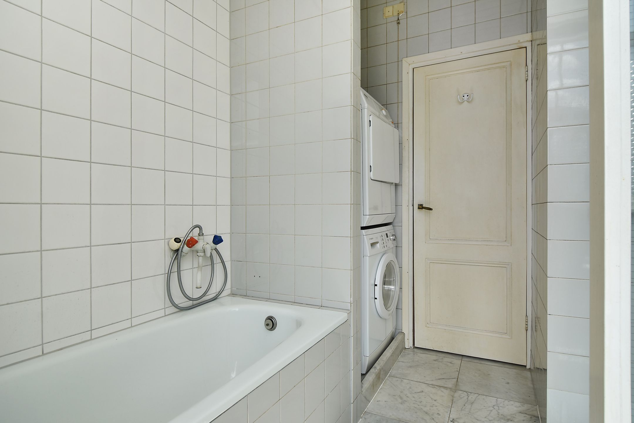 Photo 54 of Laan van Overvest 20