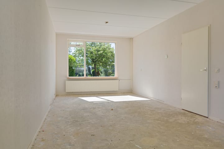 Photo 2 of Lindenstraat 10