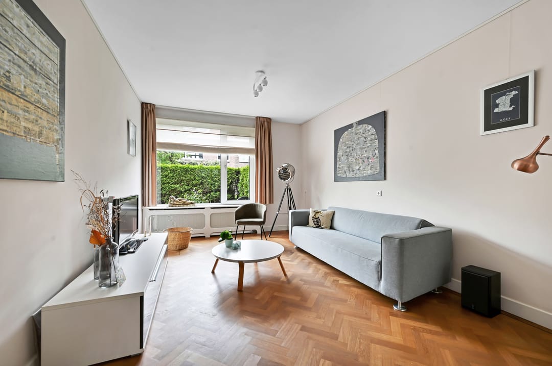 Photo 11 of Willemstraat 50