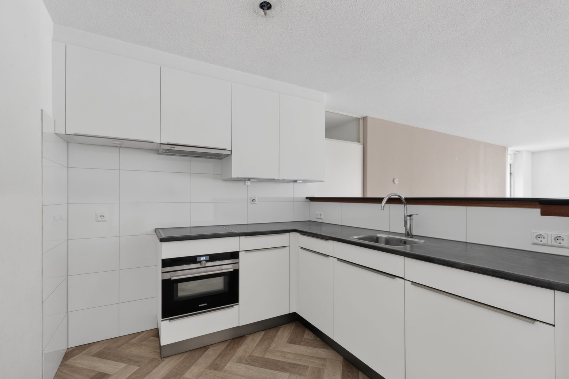 2-bedroom freehold villa in Venlo — photo 2 of 5