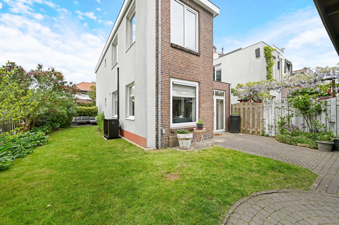Photo 22 of Willemstraat 50