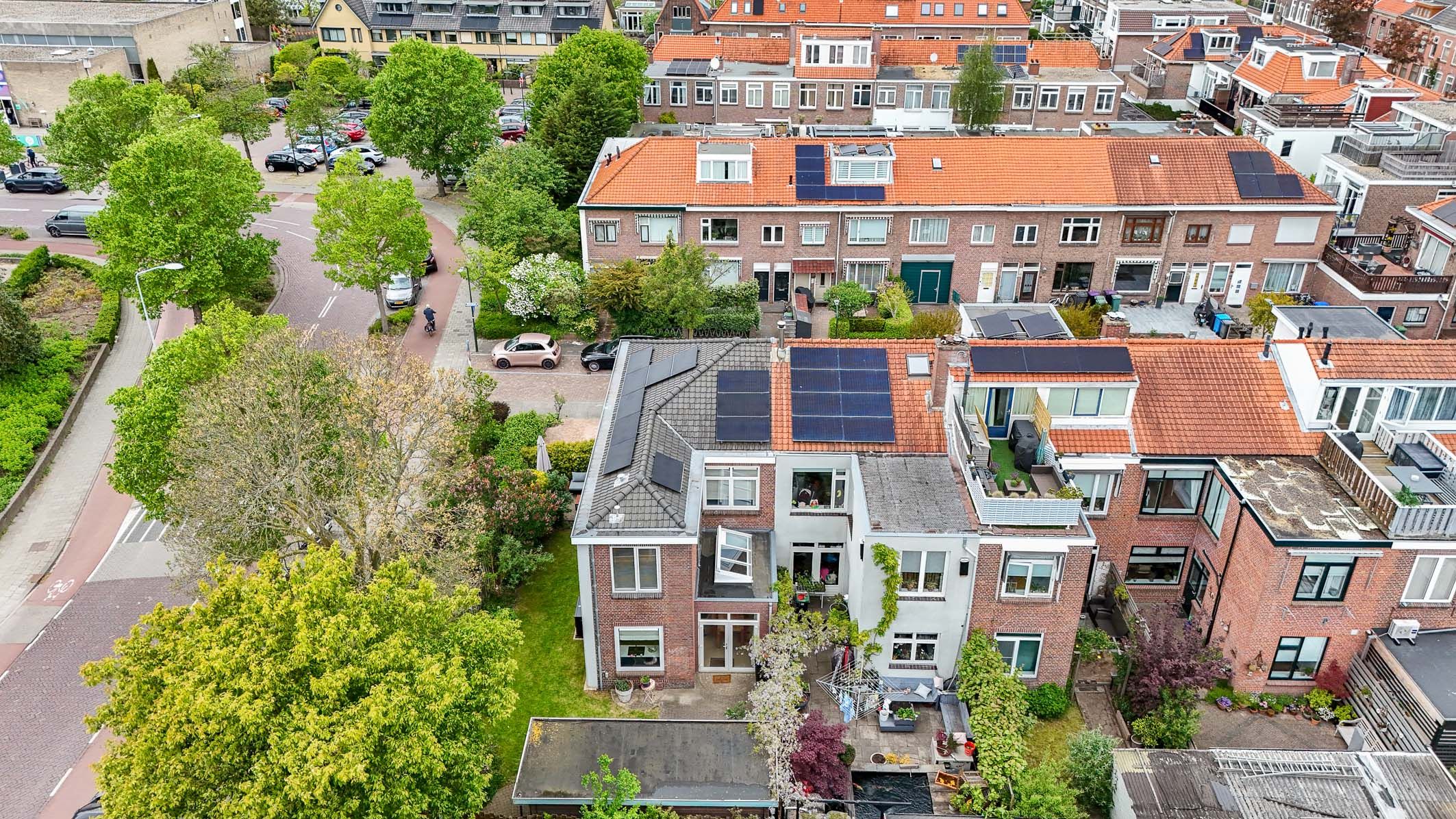 Photo 42 of Willemstraat 50