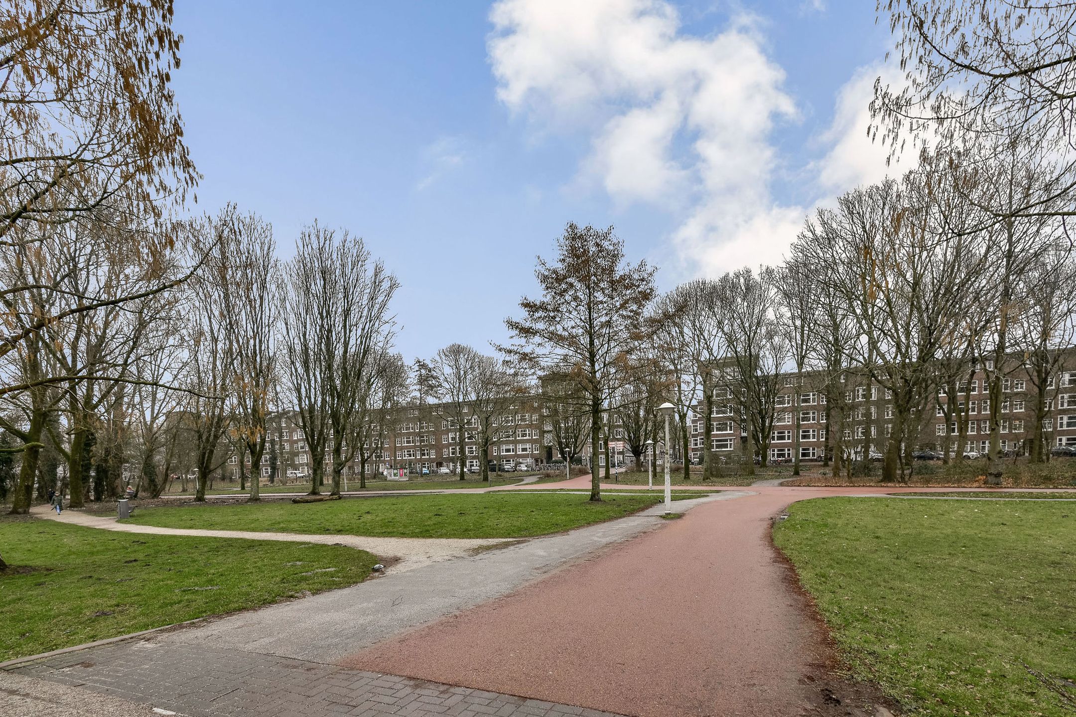 Photo 24 of Derkinderenstraat 134