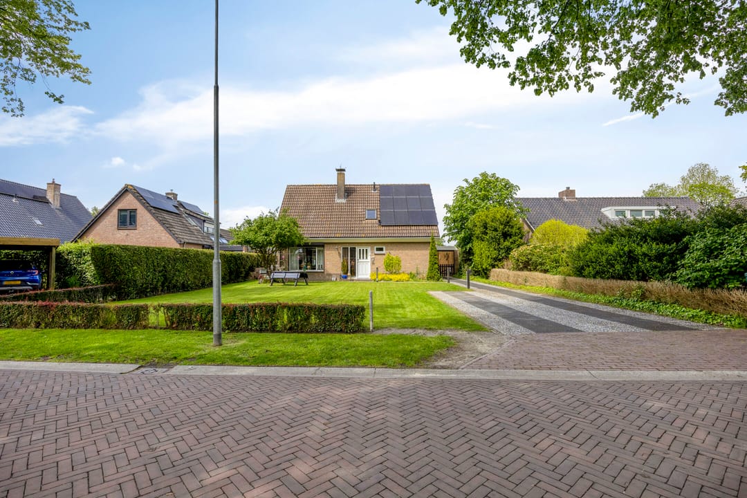 Photo 47 of Beatrixweg 12