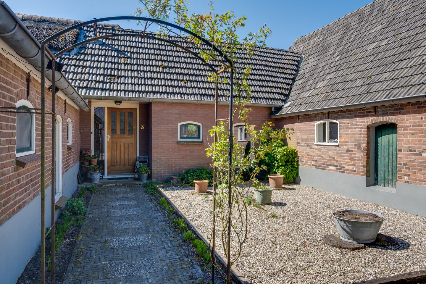 Photo 5 of Overveldweg 3-A