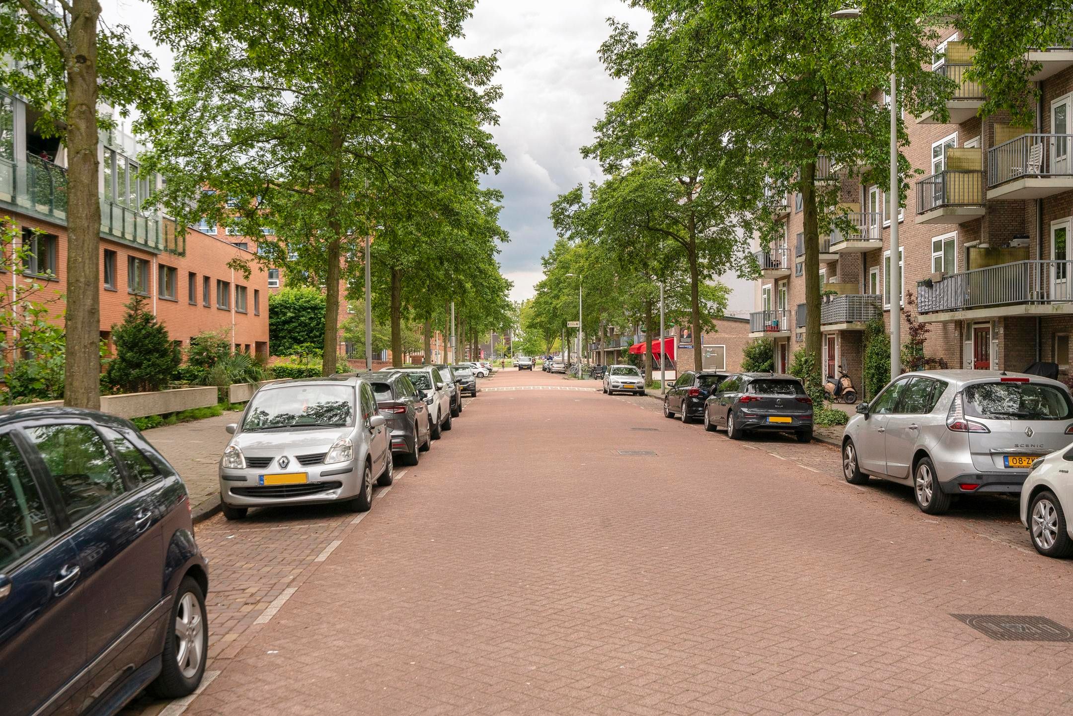 Photo 27 of Jacques Veltmanstraat 42-3