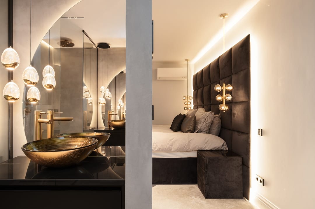 High-End Turn-Key Villa with Swimming Pool, Poolhouse and Private Bar — 46