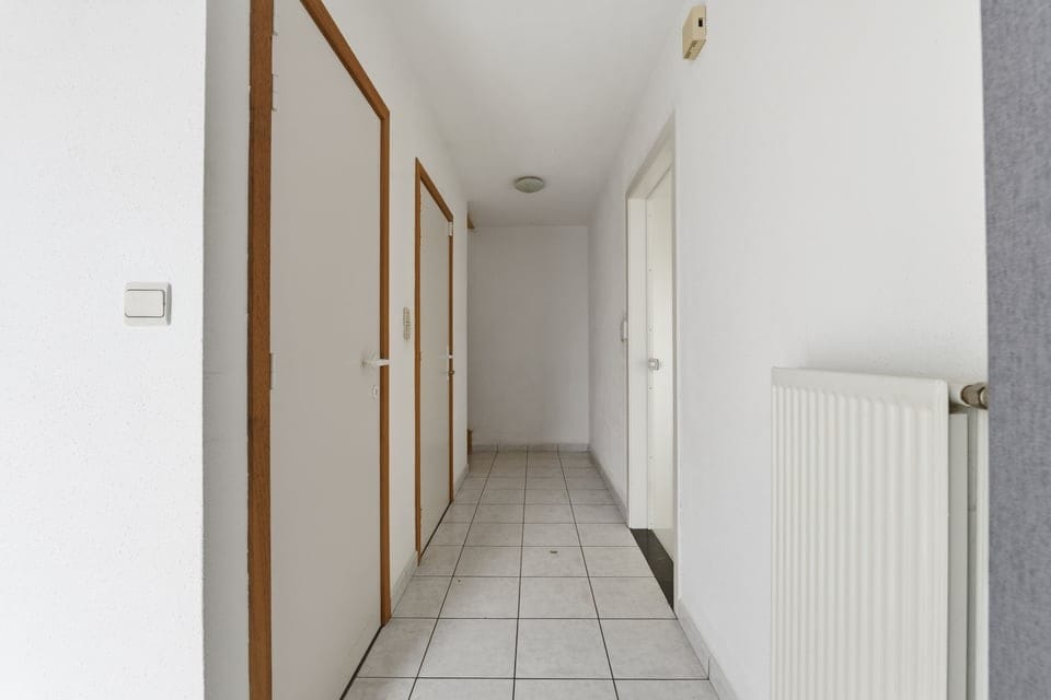 Well-maintained terraced home with 3 bedrooms, garage and garden in Riemst — 10