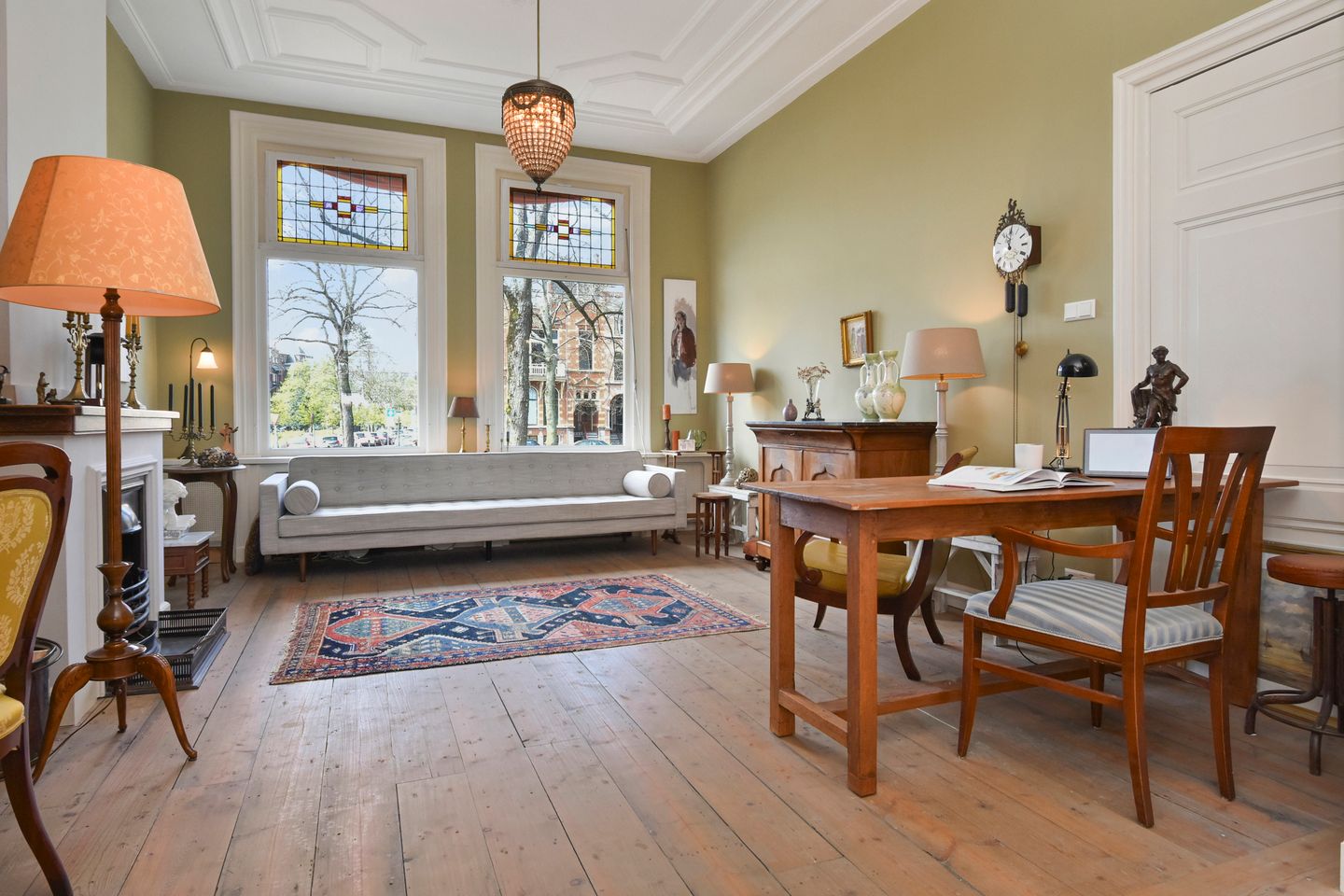 Exceptional 5-story townhouse in prestigious Duinoord with rental income potential — 10