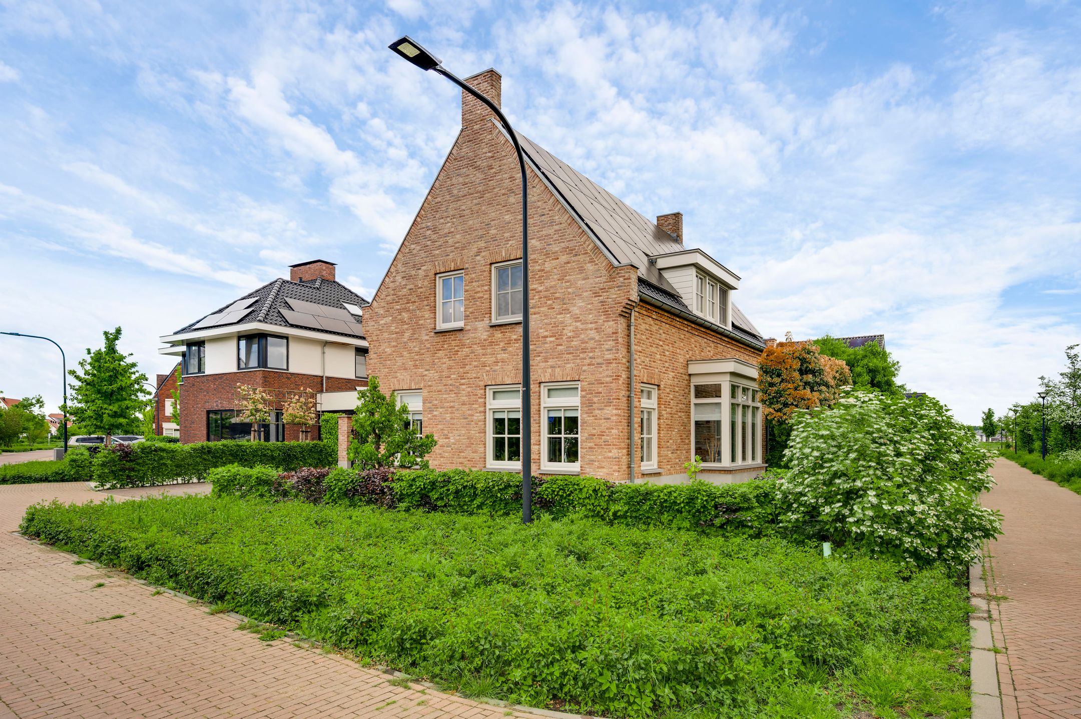 Modern Energy-Neutral Detached Home in Green Residential Area Laarveld — 9