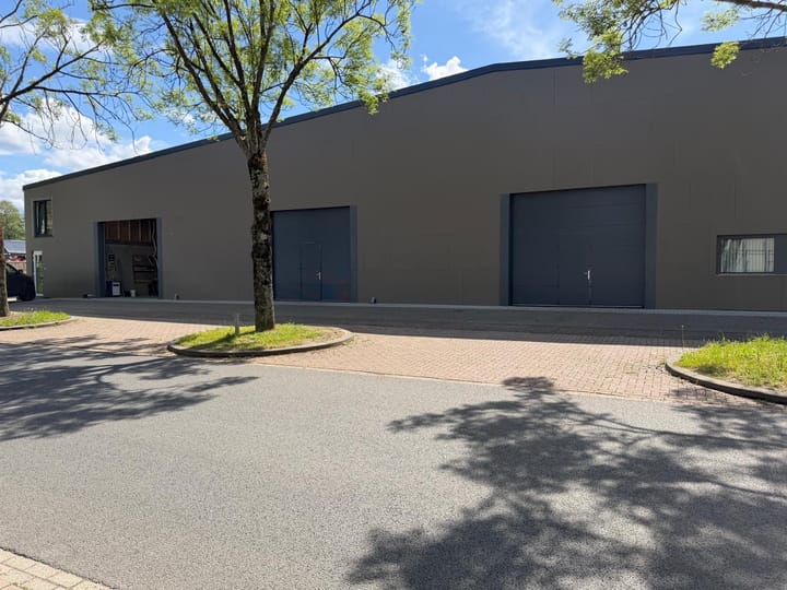 Industriestraat 2-A, Hoensbroek