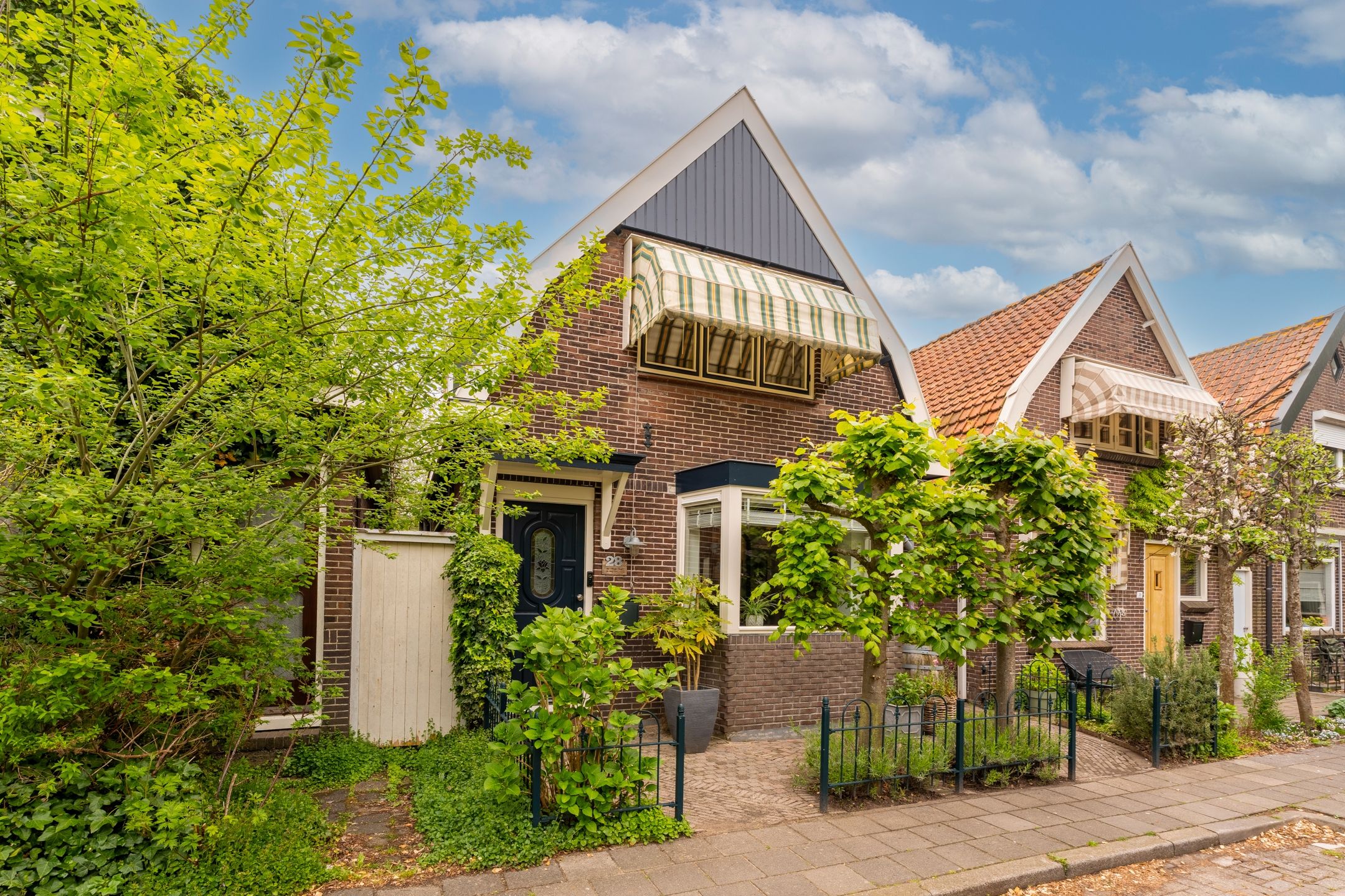 de Ruijterkade 28 